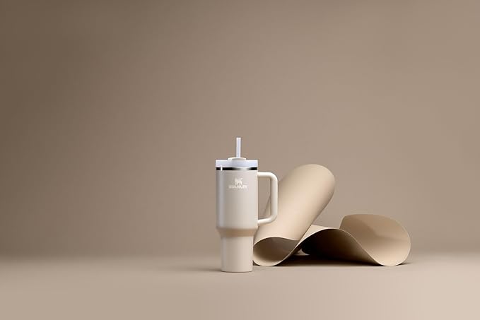 STANLEY Quencher H2.0 Tumbler with Handle and Straw 40 oz | Flowstate 3-Position Lid | Cup Holder Compatible for Travel | Insulated Stainless Steel Cup | BPA-Free | Exclusive Toasted Almond