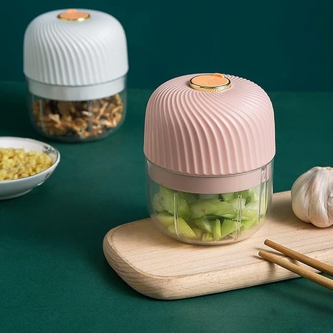250ml Electric Garlic Chopper, Mini Food Processor Masher Crusher, Garlic Grinder with USB Charging for Onion Ginger Vegetable Pepper Spice Meat (Gray : Pink)