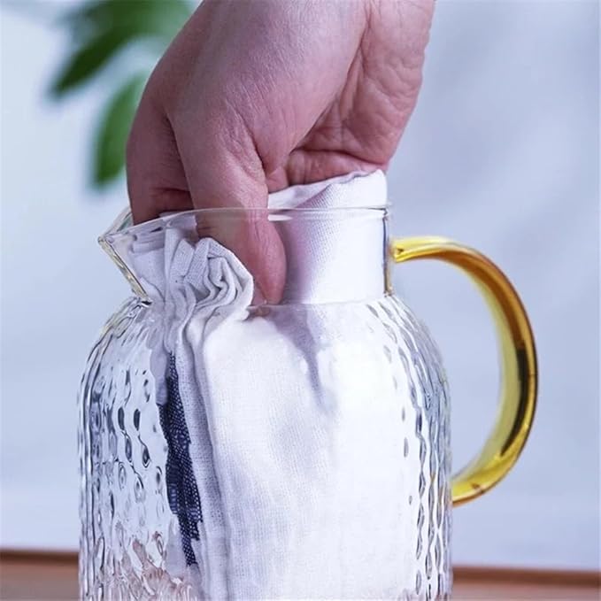 Water Pitcher Glass Water Pitcher with Filter Lid and Pouring Spout Heat Resistant Carafe for Hot Cold Beverages Homemade Ice Tea Bottle Glass Pot(1L)