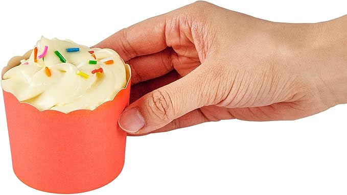 Restaurantware Baking Cups 200 Pack of 6 oz Paper Cupcake Liners Greaseproof Scalloped Oven-Safe Elegant Dessert Muffin Cups Disposable for Parties
