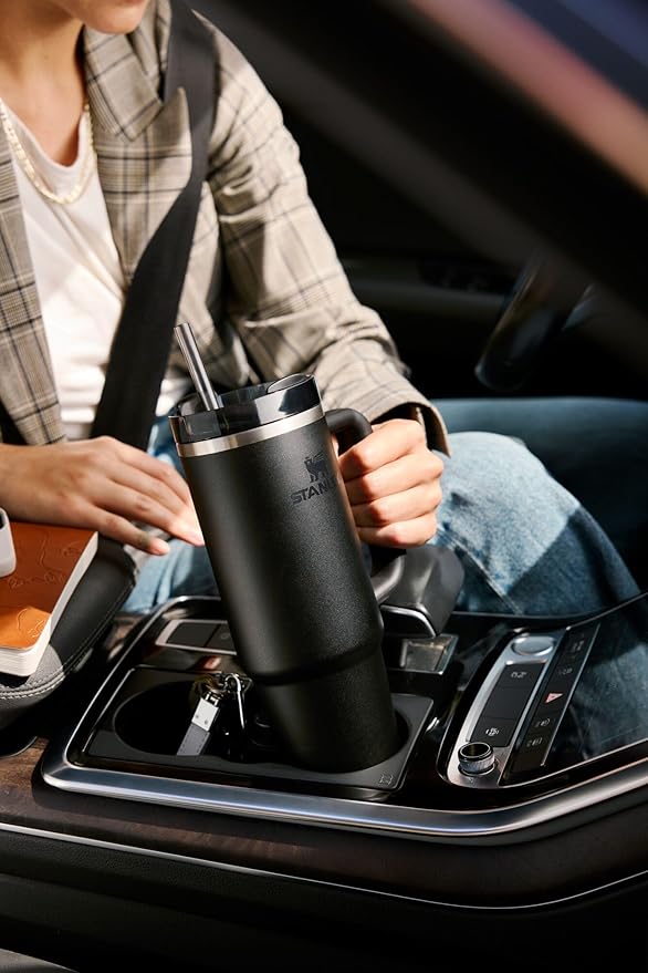 STANLEY Quencher H2.0 Tumbler with Handle and Straw 40 oz | Flowstate 3-Position Lid | Cup Holder Compatible for Travel | Insulated Stainless Steel Cup | BPA-Free | Spring Green