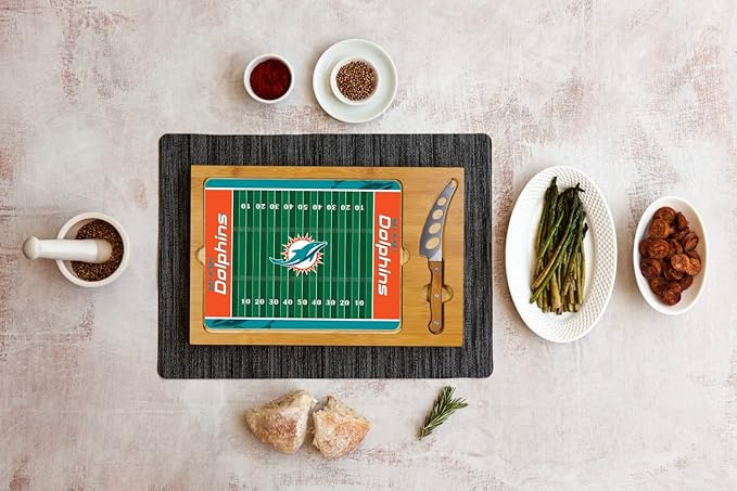 PICNIC TIME NFL Football Field Icon Glass Top Cutting Board & Knife Set, (Parawood & Bamboo)
