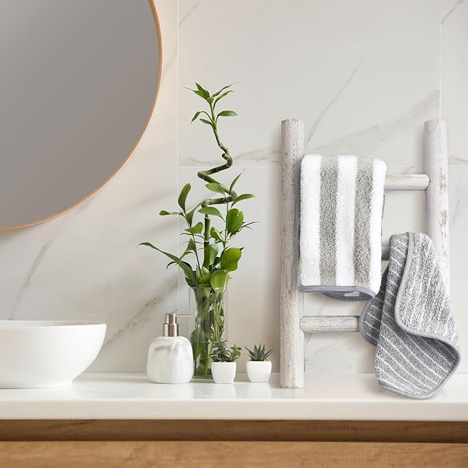 Cinnvoice 2 Pcs Wooden Tea Towel Ladder Rustic Hand Towel Stand Rack Mini Countertop Towel Stand Farmhouse Wood Counter Towel Holder for Bathroom Country Kitchen Office (White)