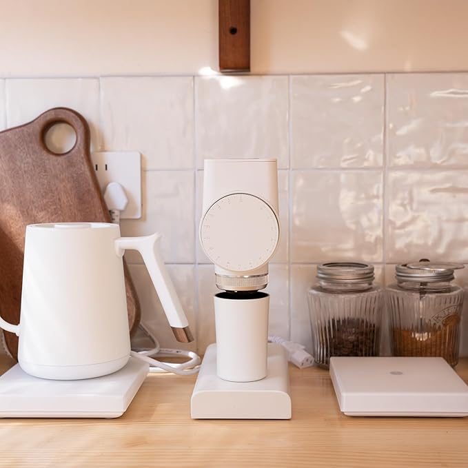 TIMEMORE Sculptor 064S Flat Burr Coffee Bean Grinder, Electric Espresso Grinder with Stepless Coarseness Adjustment, Suitable for Pour over, French Press, Cold Brew - White