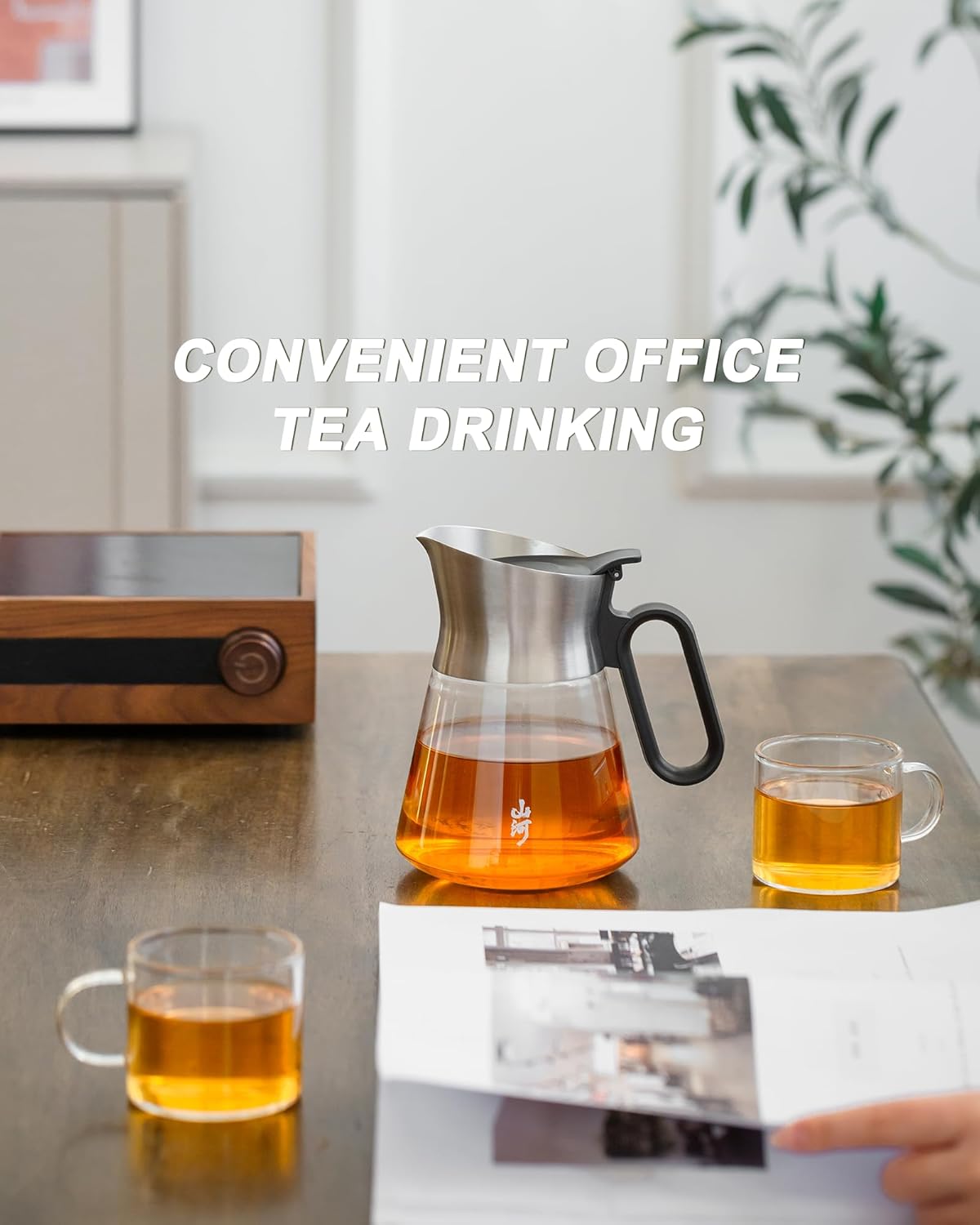 ZENS Design Glass Teapot with Infuser with 2 Cups, 23oz Small Loose Leaf Steeper Pot with Stainless Steel Spout for Hot Tea Diffusers, Oval Handle Clear Tea Infusers Pot for Tea Lovers Gifts