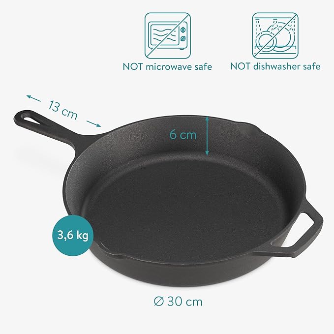 Navaris Cast Iron Skillet - 12"(30cm) Pre-Seasoned Frying Pan with Helper Handle & Silicone Holders, Pour Spouts, for Oven, Stovetop, Grill & Campfire, Heavy-Duty, Even-Heating