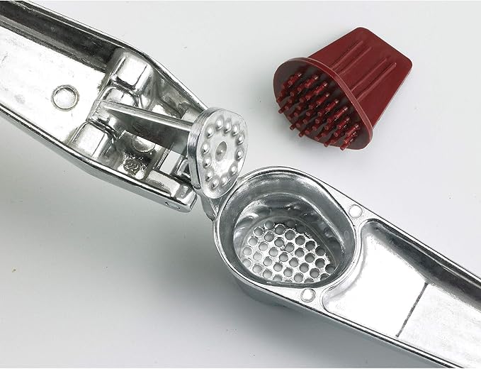 Fantes No-Peel, Self Cleaning Garlic Press, 6.25 x 1-Inches, the Italian Market Original since 1906