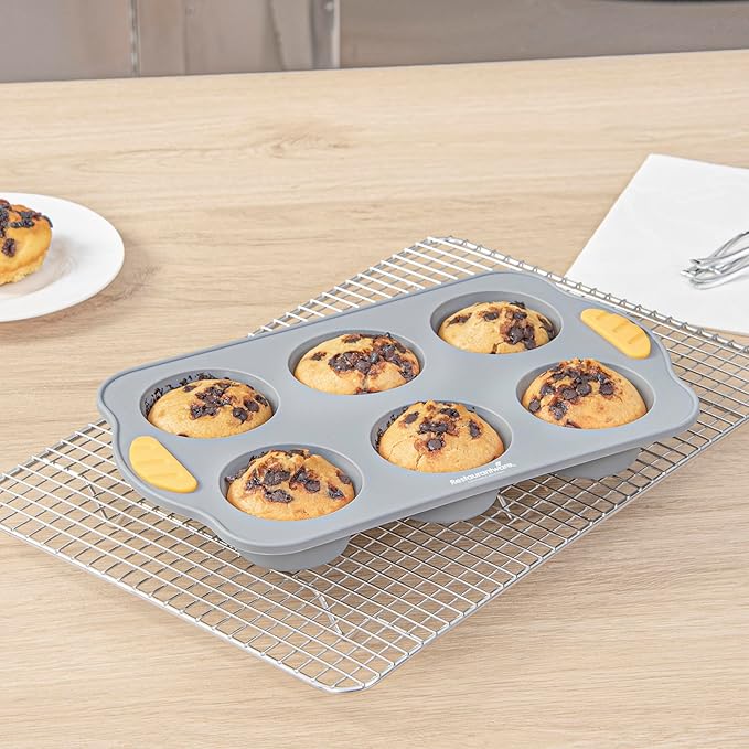 Restaurantware Silicone Baking Molds Pack of 40 Non-Stick Muffin Molds with Handles 6 Compartments, Oven-Friendly Dishwashable Freezer-Friendly Heat-Resistant Gray Silicone Cupcake Muffin Pans