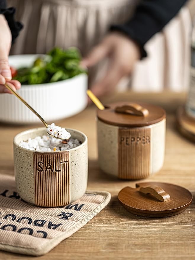 Ceramic Butter Dish with Lid, White Butter Holder Container with Porcelain Cover Knob Handle, Butter Dishes for Countertop
