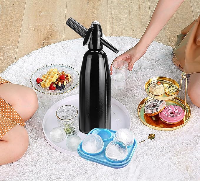 Soda Siphon,1L Sparkling Water and Soda Maker, Portable Carbonated Water Machine, Aluminium Soda Maker for Home & Outdoor, for Cocktails DIY Any Drinks,(8 gram CO2 Cartridges Not Included)