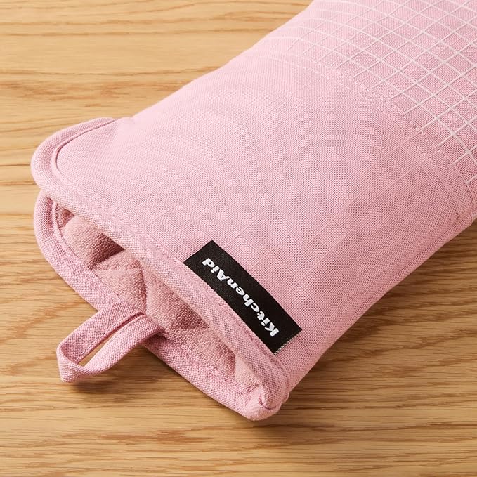 KITCHENAID Gourmet Series Gridlines Oven Mitts 2-Pack Set, Heat Resistant up to 600°F, Soft Silicone Grip, Magnetic Cuff, Dried Rose, 7"x14"