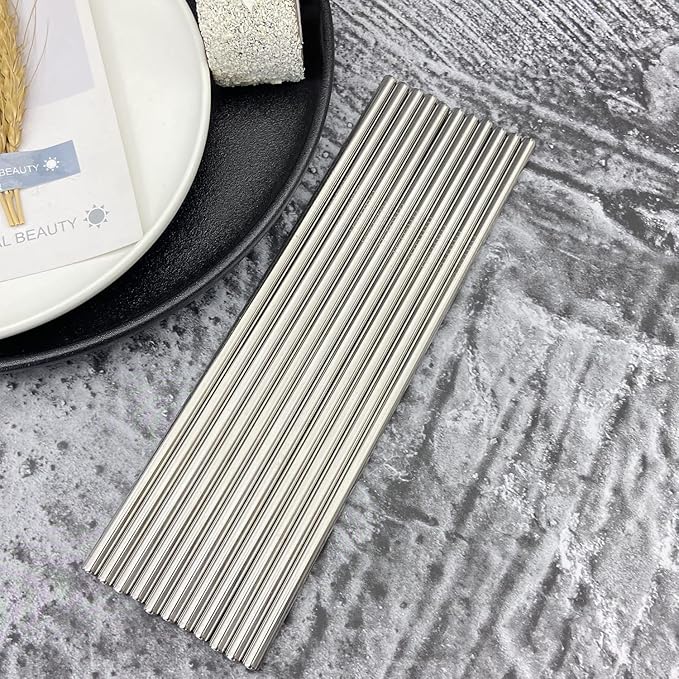 Metal Straws 100 Pack. 8.5" Reusable Stainless Steel Straight Straws in Bulk Order for Drinks.Drinking Straws Wholesale for 30 oz & 20 oz Tumblers Yeti Water Bottle(8.5" - Silver, 100pcs - Straight)