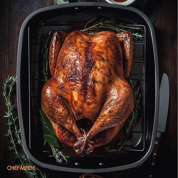 CHEFMADE Roasting Pan, 17-Inch Non-Stick Turkey Roaster Lasagna Pan with V Rack - Rectangular Deep Dish Chicken Roaster-BBQ Pan for Turkey 14.1" x 17.1" x 3.3"(Black)