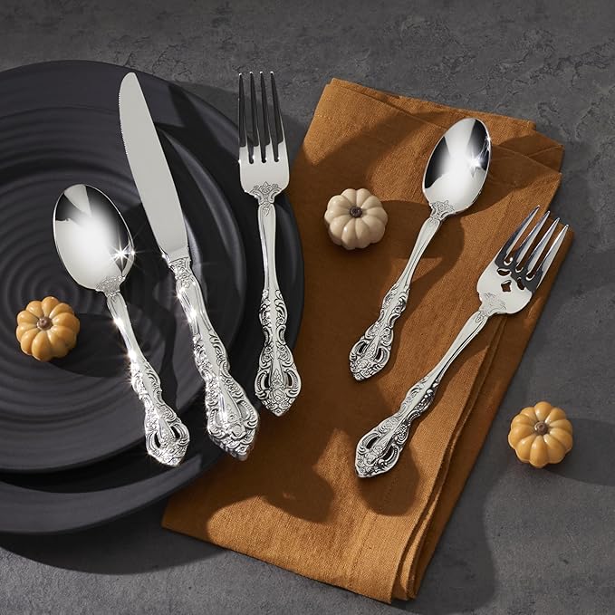 Oneida Silverware Set, Michelangelo Fine Flatware 4-Piece Salad Forks Set, Service For 4, 18/10 Stainless Steel, Mirror Finish, Dishwasher Safe, Home And Kitchen Utensils (Silver, 4 Piece)