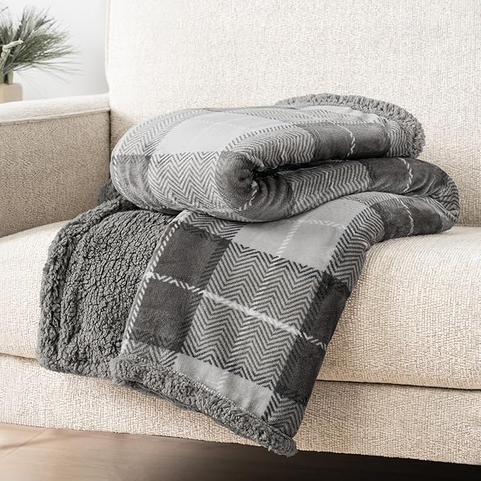 PAVILIA Light Grey Plaid Sherpa Throw Blanket for Couch, Plush Flannel Fleece, Soft Fuzzy Cabin for Sofa Bed, Warm Cozy Winter Gift, 50x60