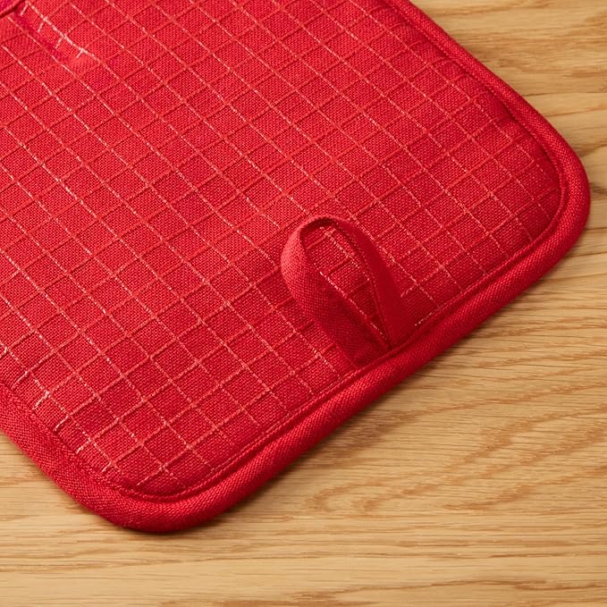 KITCHENAID Gourmet Series Gridlines Pot Holders 2-Pack Set, Heat Resistant up to 600°F, Soft Silicone Grip, Magnetic Cuff, Passion Red, 8"x8"
