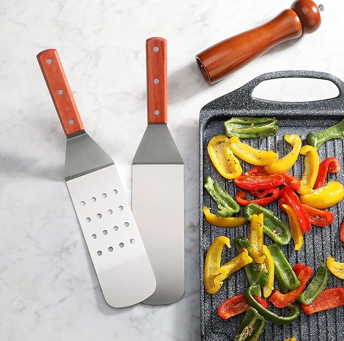 New Star Foodservice 36312 Wood Handle Flexible Grill Turner/Spatula, 14.5-Inch, Perforated